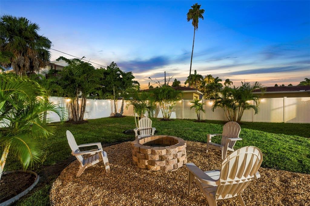 15424 2nd Street East Madeira Beach, FL 33708 - Photo 6 of 69 Gallery Image 6