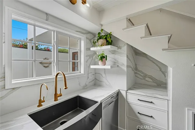 $1,749,999 | 34056 Pequito Drive, Dana Point, CA 92629