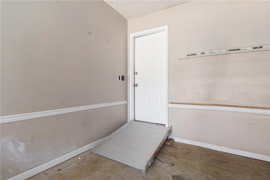 1402 McLendon Drive Decatur, GA 30033 - Photo 19 of 26