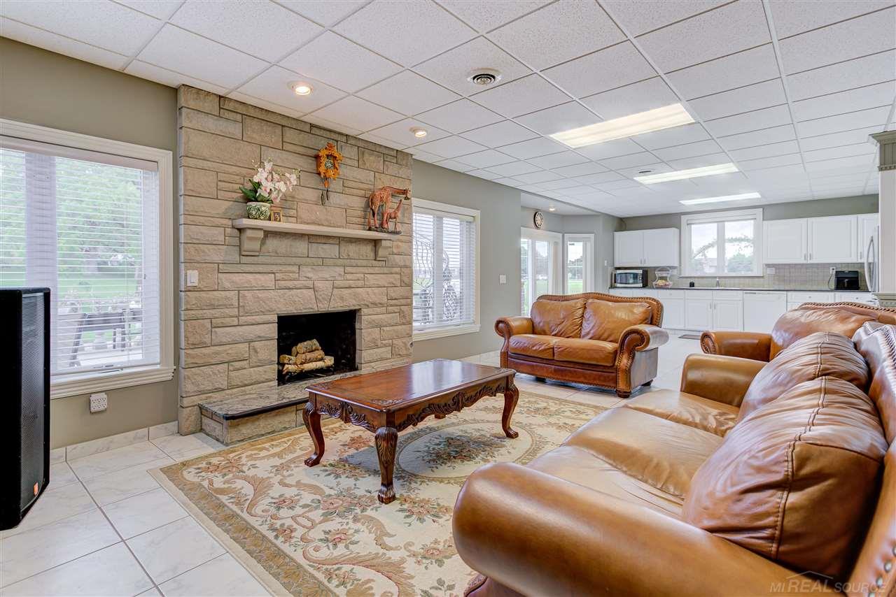 58 Kalhaven Road Rochester Hills, MI 48307 - Photo 36 of 46