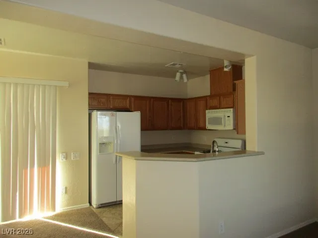 $1,600 | 6868 Sky Pointe Drive, Unit 2127, Las Vegas, NV 89131