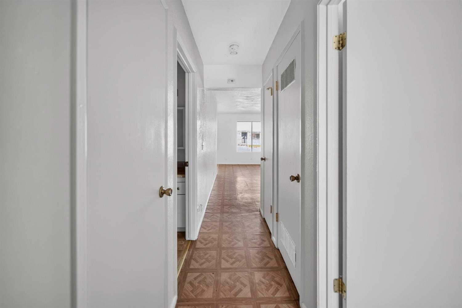657 West Parlier Avenue, Unit 130 Reedley, CA 93654 - Photo 13 of 19 Gallery Image 13