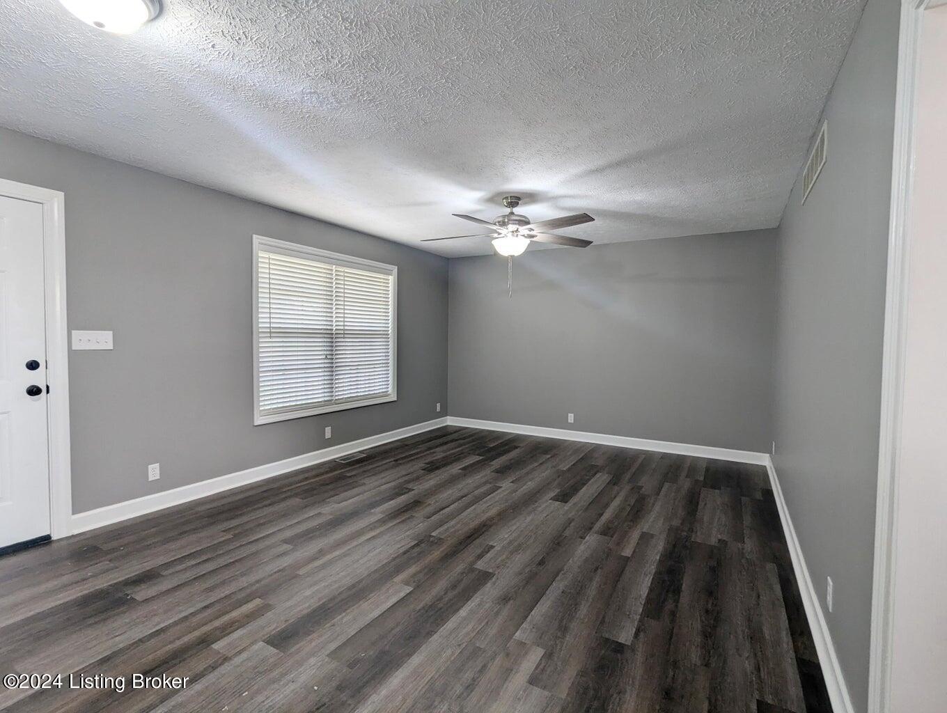 1639 Alton Road Lawrenceburg, KY 40342 - Photo 4 of 51 4