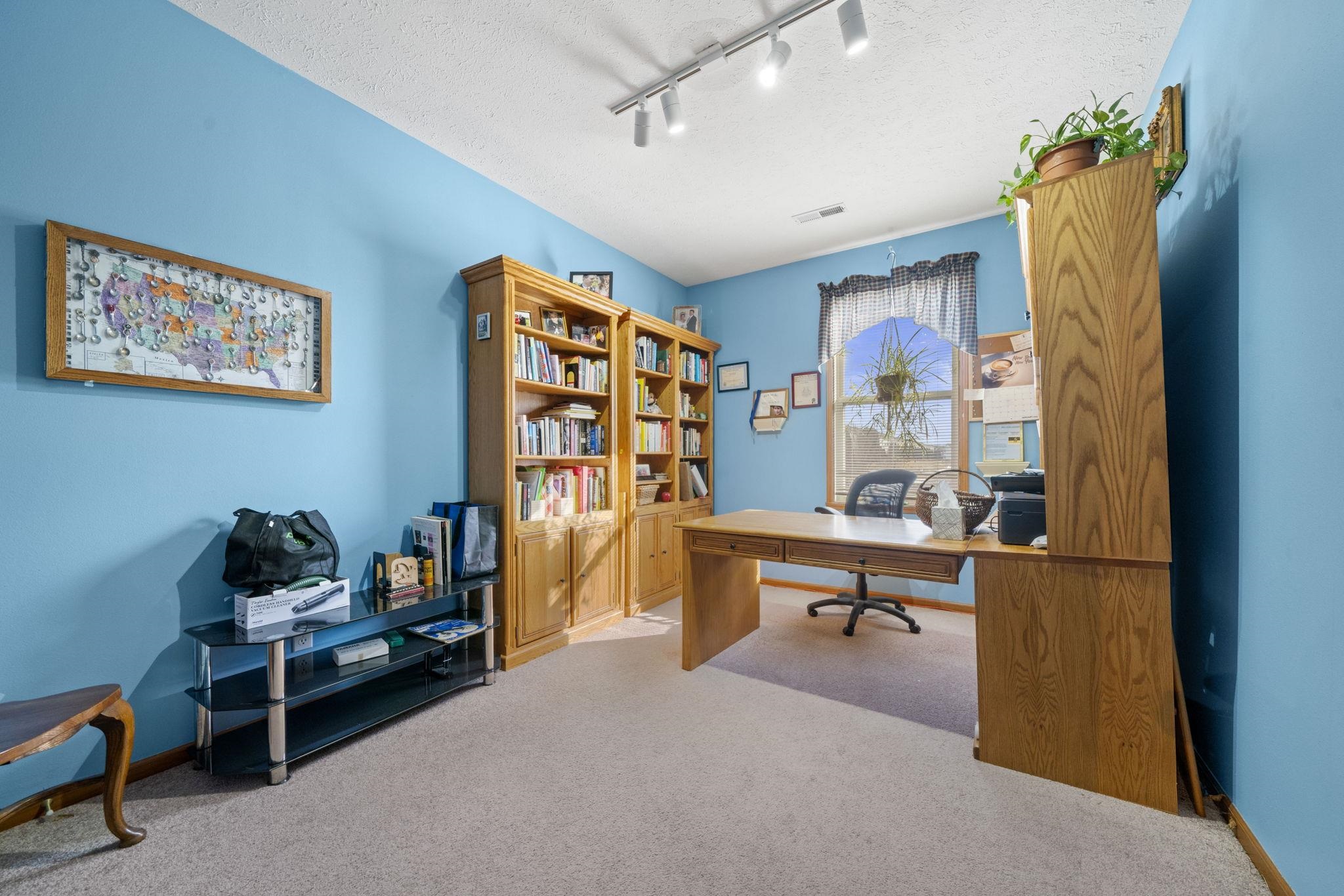 410 Pine White Road, Unit 102B Roscoe, IL 61073 - Photo 19 of 25