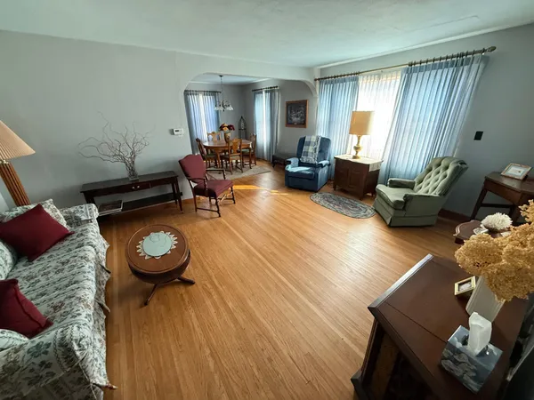 $95,000 | 721 7th Street, Walnut Grove, MN 56180