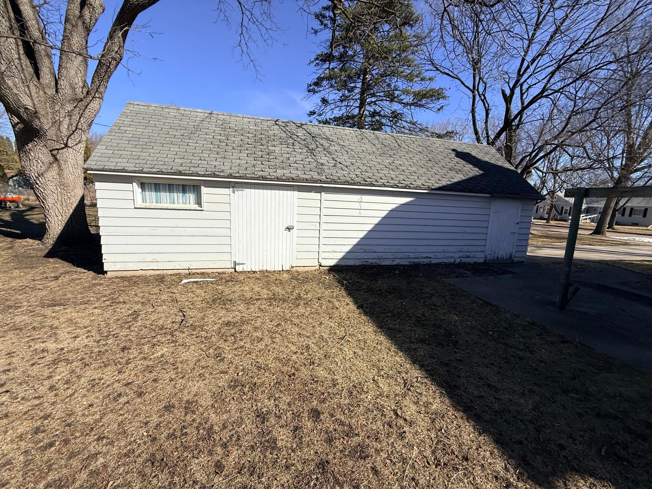 721 7th Street Walnut Grove, MN 56180 - Photo 10 of 30