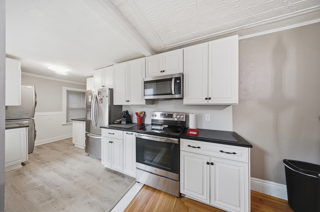 42 South Main Street Uxbridge, MA 01569 - Photo 16 of 41