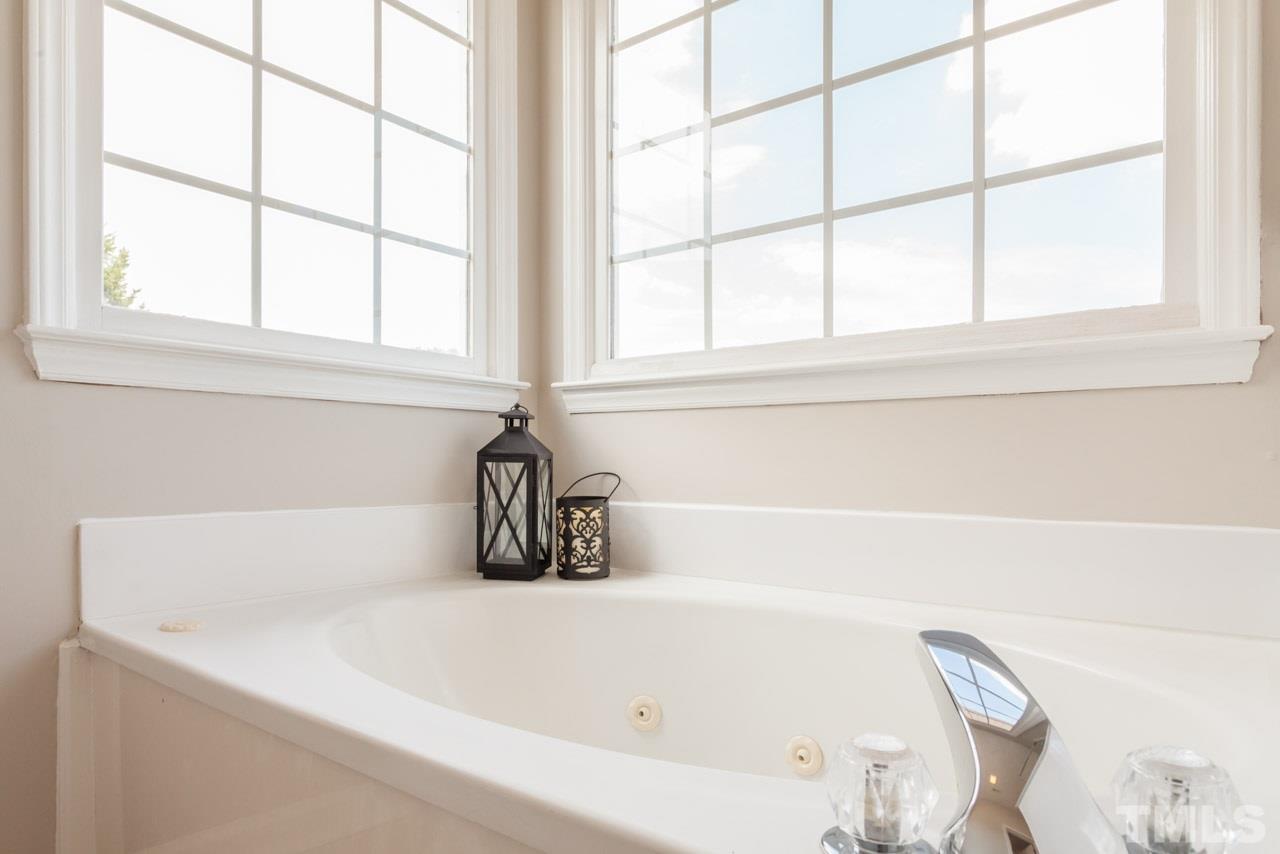 820 Falling Wind Court Raleigh, NC 27610 - Photo 17 of 24 Gallery Image 17
