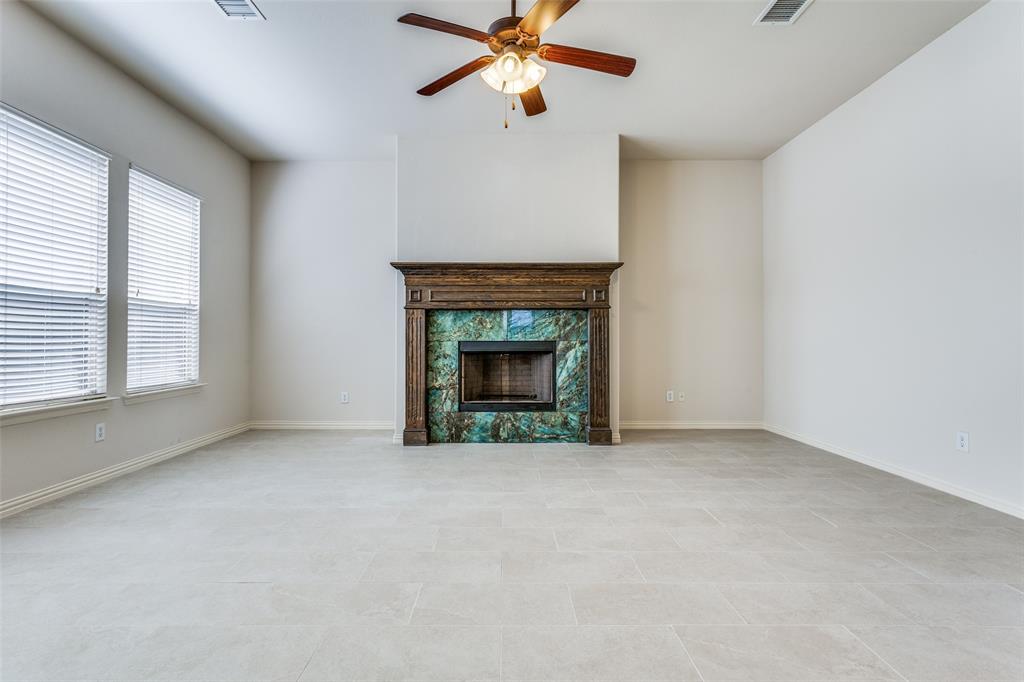 1104 Carson Drive Allen, TX 75002 - Photo 9 of 36