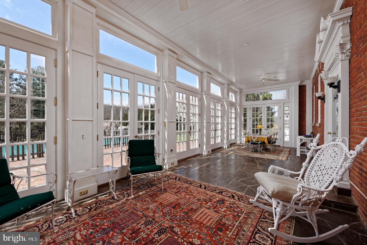 2082 Winchester Road Delaplane, VA 20144 - Photo 21 of 63 Gallery Image 21