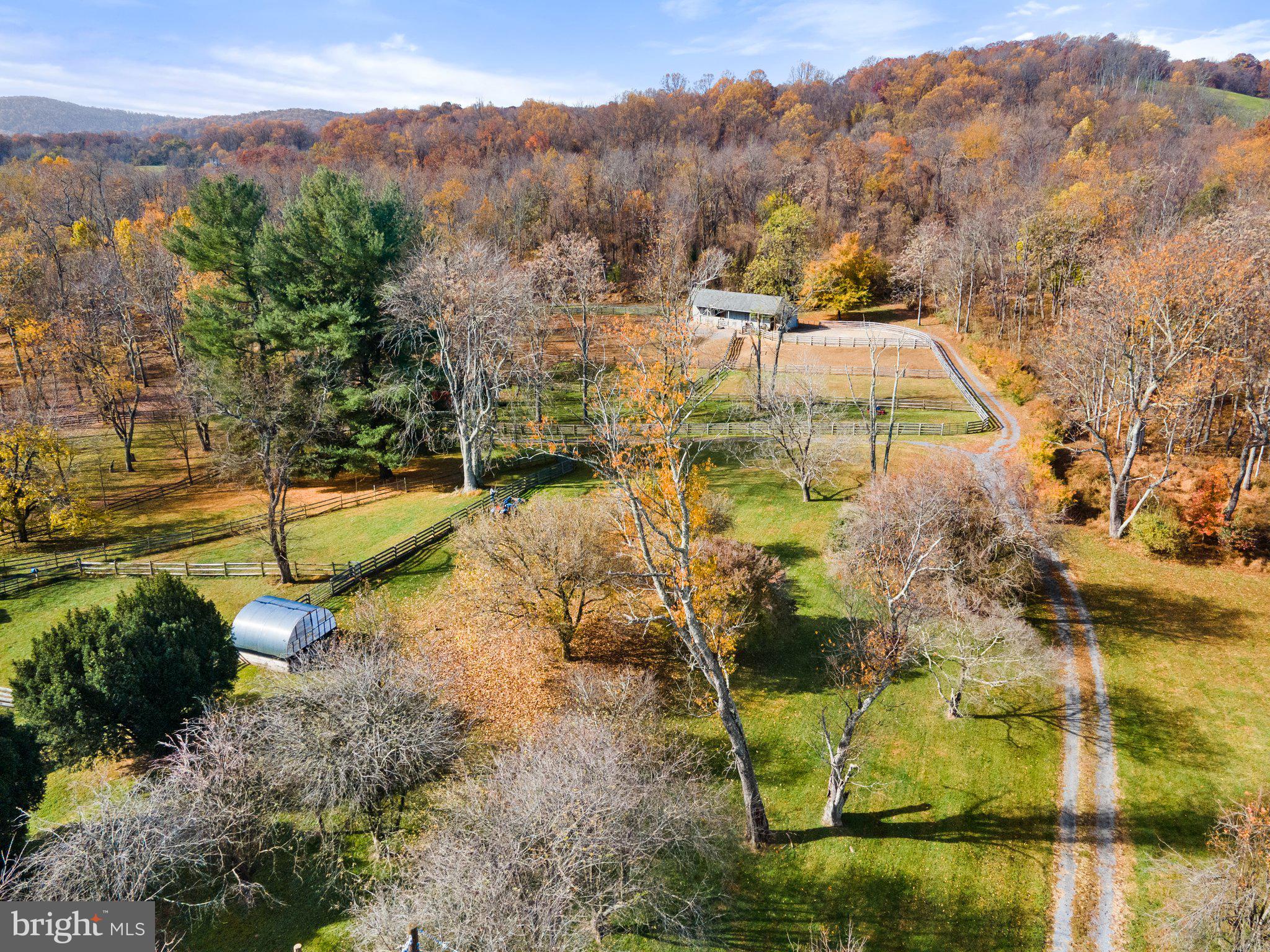 2082 Winchester Road Delaplane, VA 20144 - Photo 42 of 63 Gallery Image 42