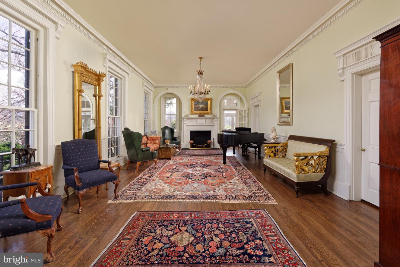 2082 Winchester Road Delaplane, VA 20144 - Photo 5 of 63 Gallery Image 5