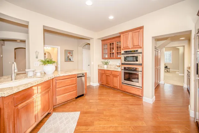 $989,900 | 33462 Canvas Back Street, Woodland, CA 95695