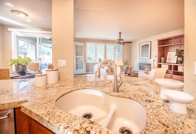 $989,900 | 33462 Canvas Back Street, Woodland, CA 95695