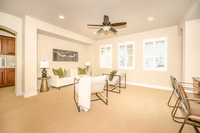 $989,900 | 33462 Canvas Back Street, Woodland, CA 95695