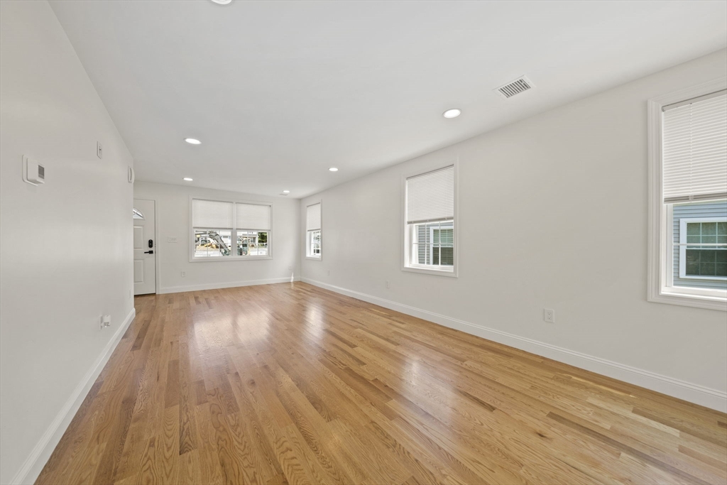 43 Toscano Way, Unit 43 Randolph, MA 02368 - Photo 8 of 36