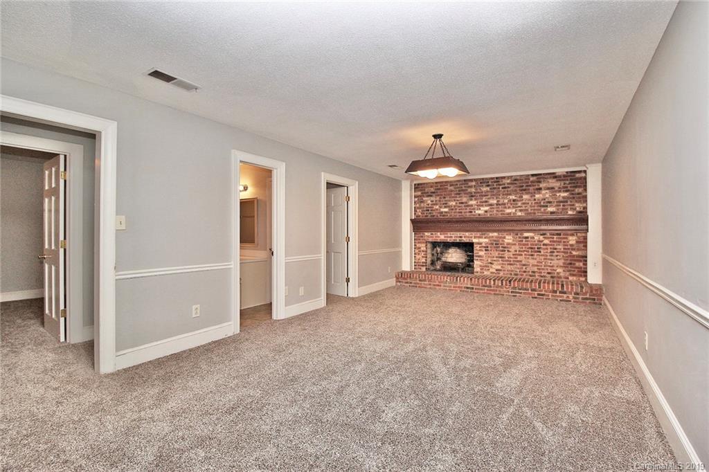 1125 Mineral Springs Road Charlotte, NC 28262 - Photo 24 of 36