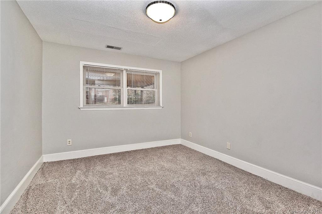 1125 Mineral Springs Road Charlotte, NC 28262 - Photo 26 of 36