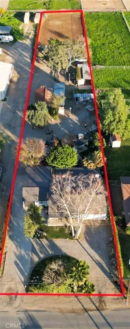 a view of an outdoor space