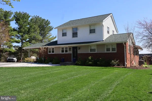 $789,900 | 10500 Moxley Road, Damascus, MD 20872