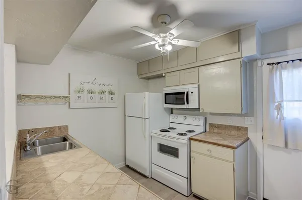 $89,900 | 3820 Fairfield Avenue, Unit 45, Shreveport, LA 71104