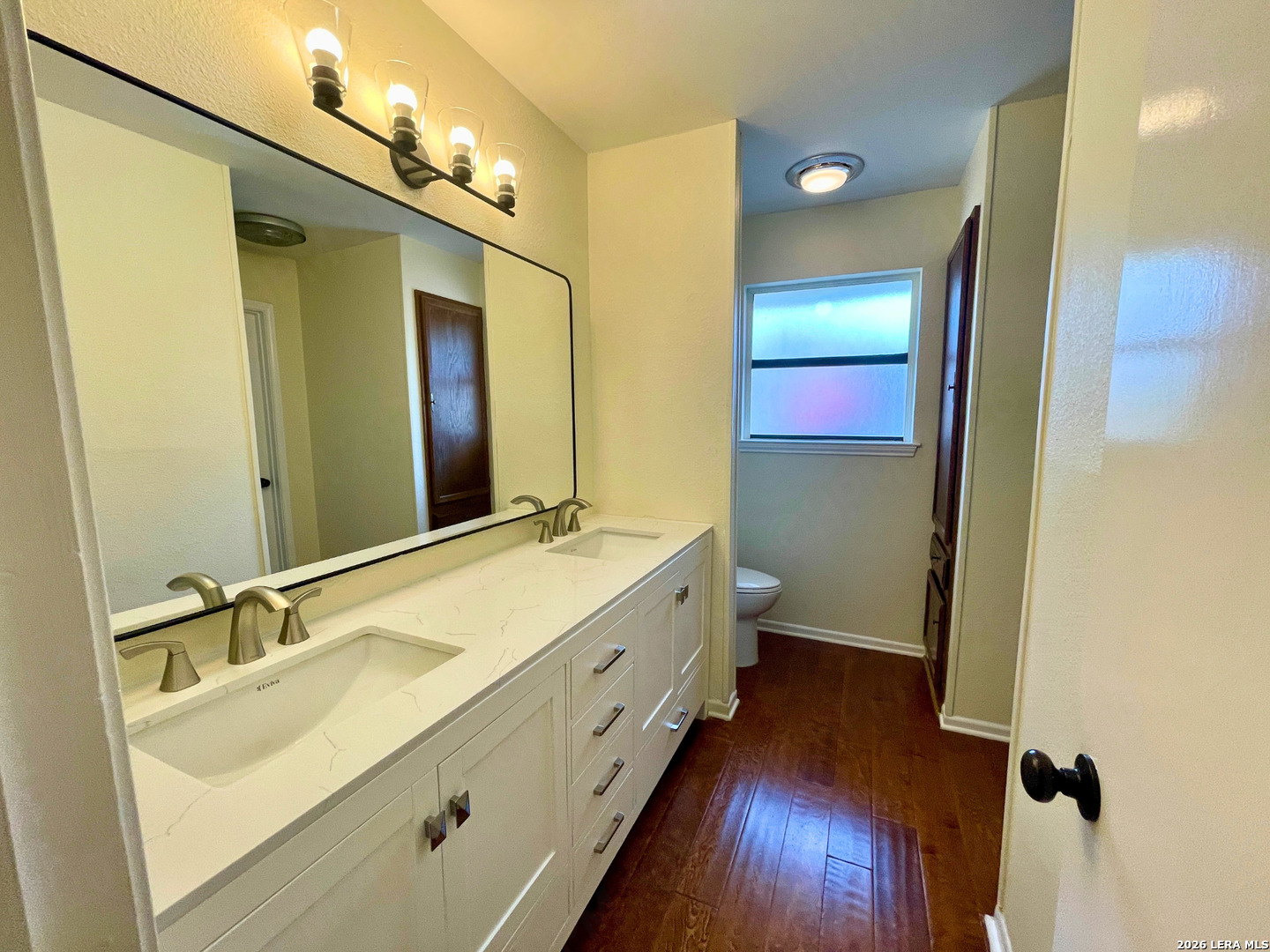 5868 Royal Ridge San Antonio, TX 78239 - Photo 13 of 20