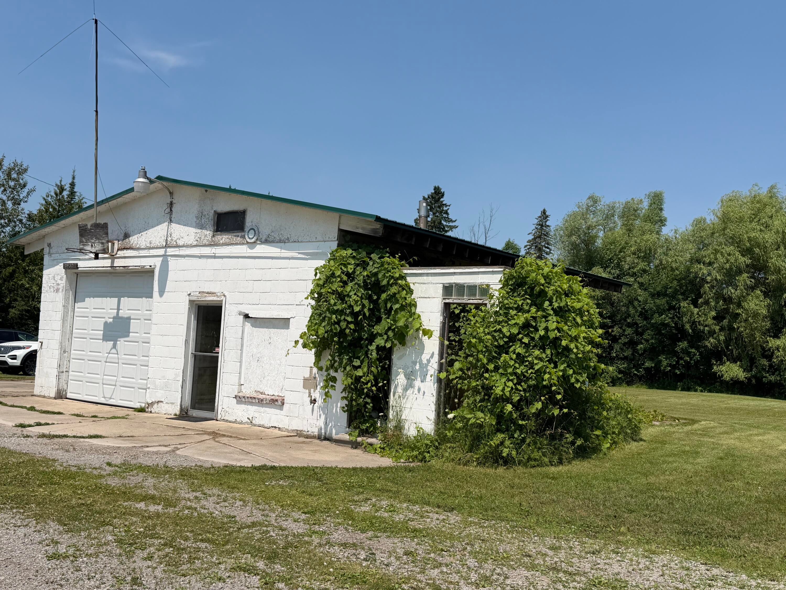 3830 Long Rapids Road Alpena, MI 49707 - Photo 19 of 31 Gallery Image 19