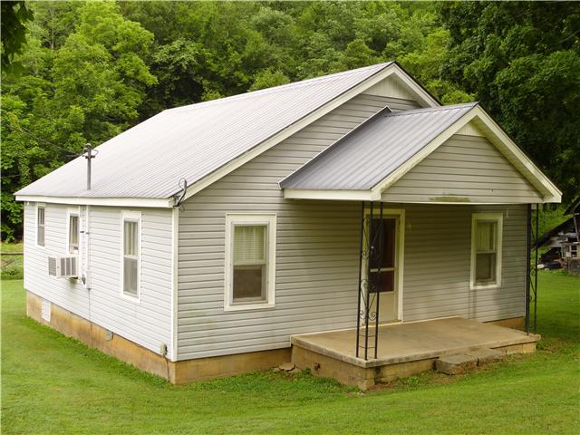 1676 Creecy Hollow Road Pulaski, TN 38478 - Photo 2 of 20 Gallery Image 2