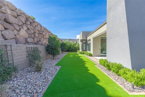 $2,199,999 | 2195 Overlook Canyon Lane, Henderson, NV 89052