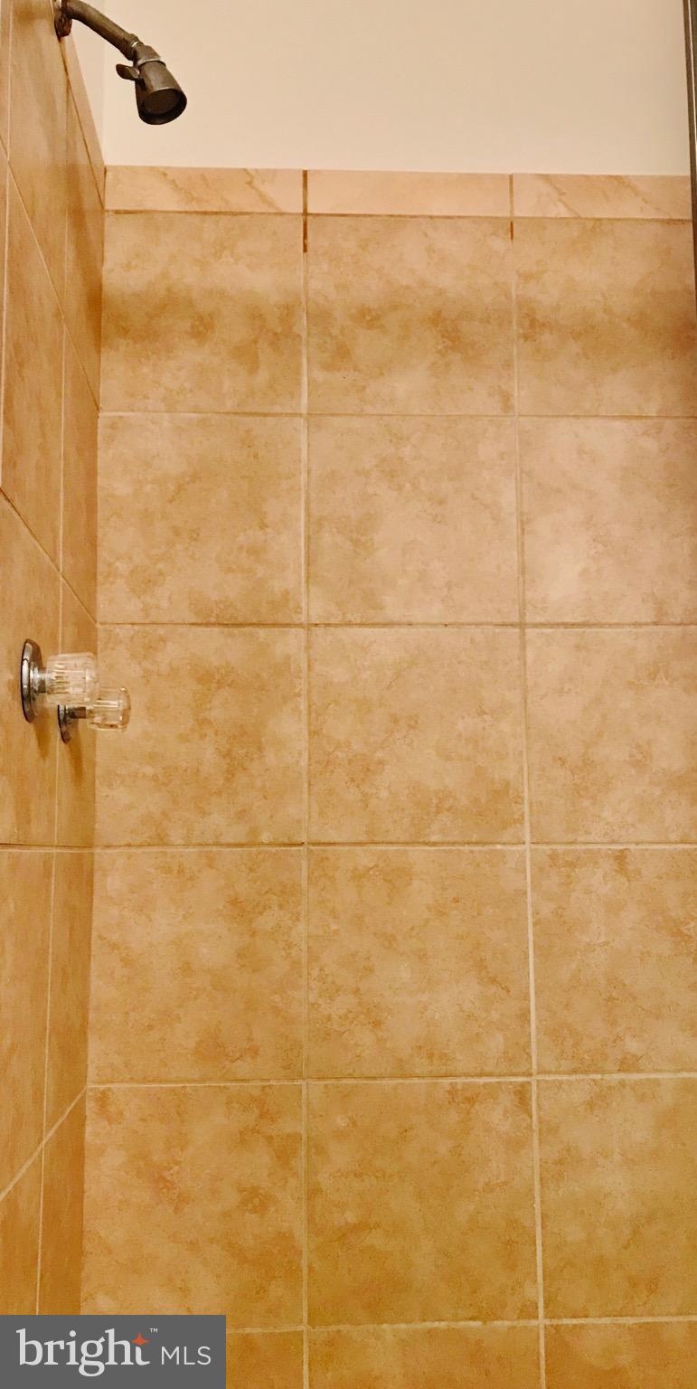 909 Waugh Chapel Road Gambrills, MD 21054 - Photo 17 of 20 Basetmen Bath