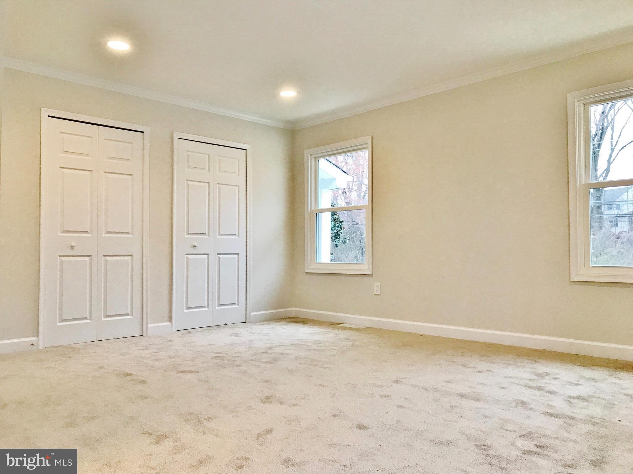 909 Waugh Chapel Road Gambrills, MD 21054 - Photo 5 of 20 Large master w/both walk in and standard closets