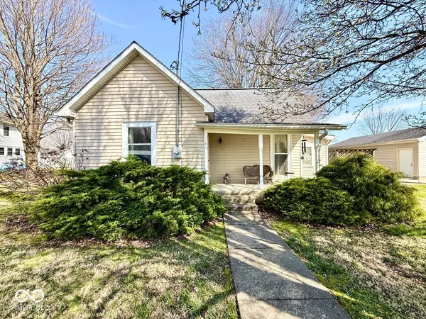 $189,000 | 3880 North Bowling Green Poland Road, Poland, IN 47868