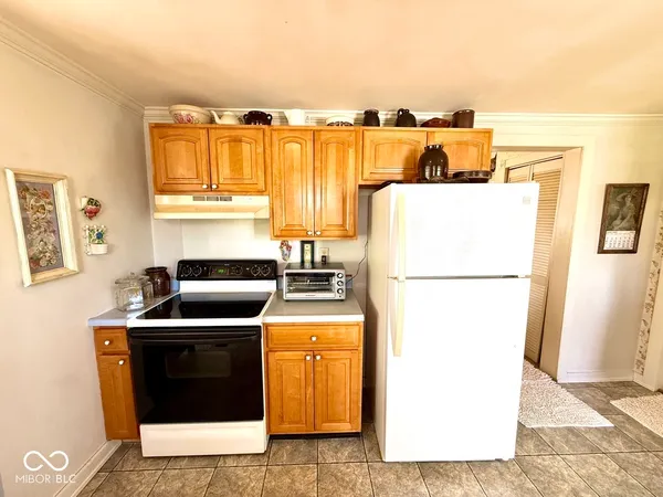 $189,000 | 3880 North Bowling Green Poland Road, Poland, IN 47868