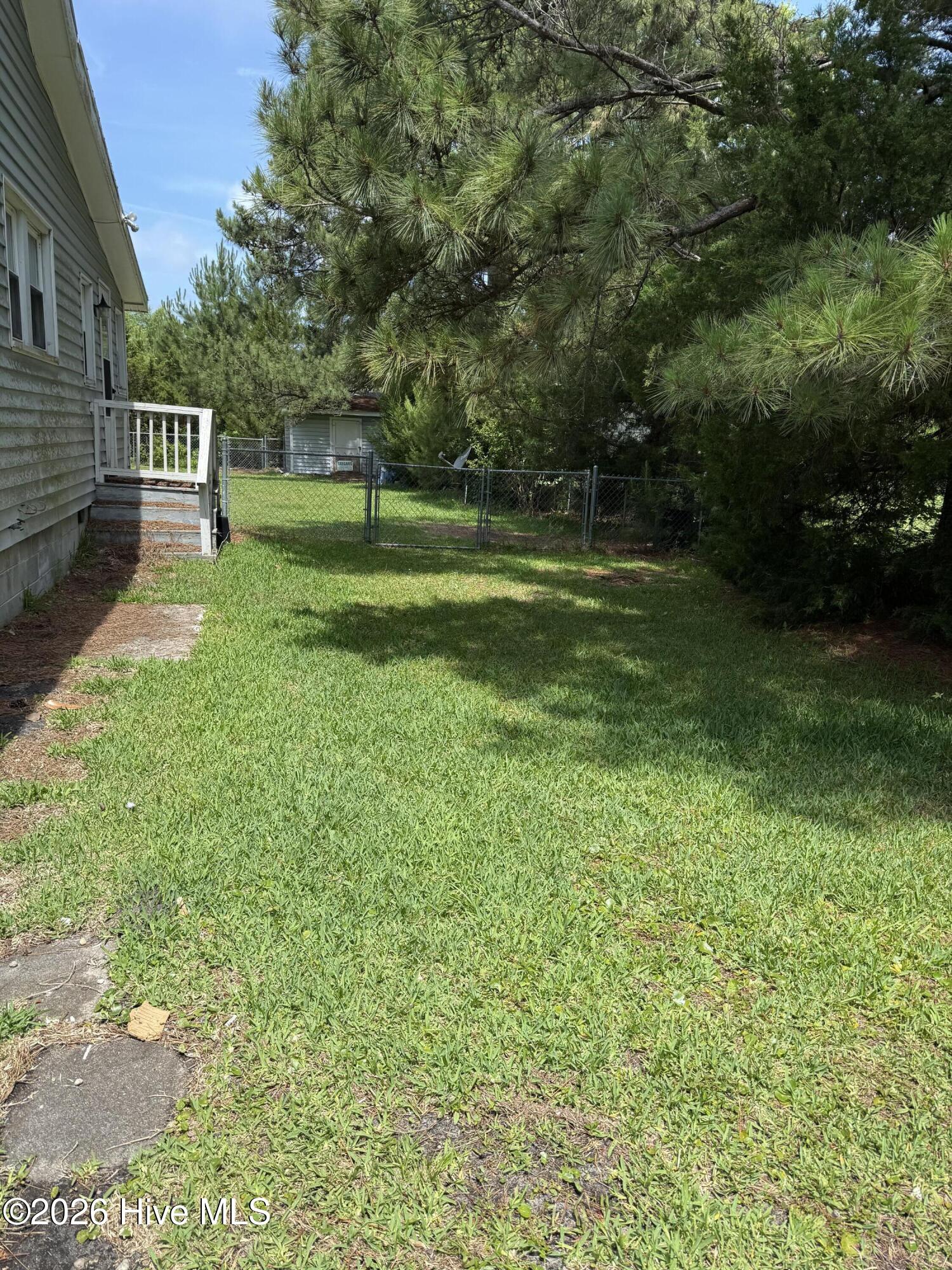 890 Hibbs Road Newport, NC 28570 - Photo 3 of 19 IMG_0571