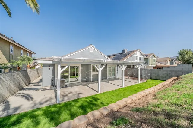 $599,000 | 14721 Weeping Willow Lane, Fontana, CA 92337