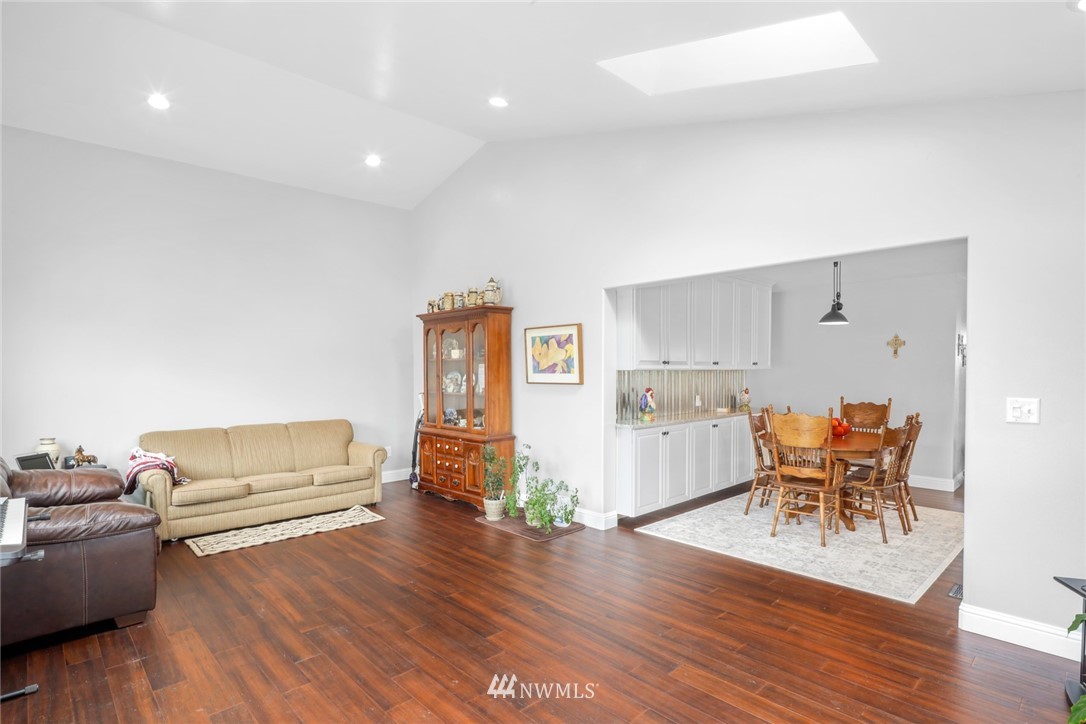 14472 Field Road Bow, WA 98232 - Photo 23 of 39 Gallery Image 23