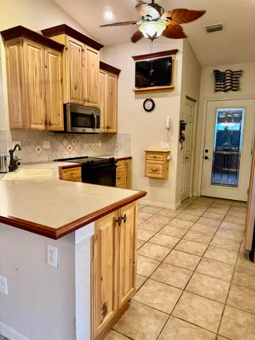 $459,000 | 2501 Southeast 6th Avenue, Okeechobee, FL 34974