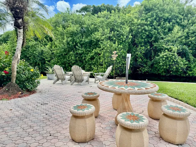 $459,000 | 2501 Southeast 6th Avenue, Okeechobee, FL 34974