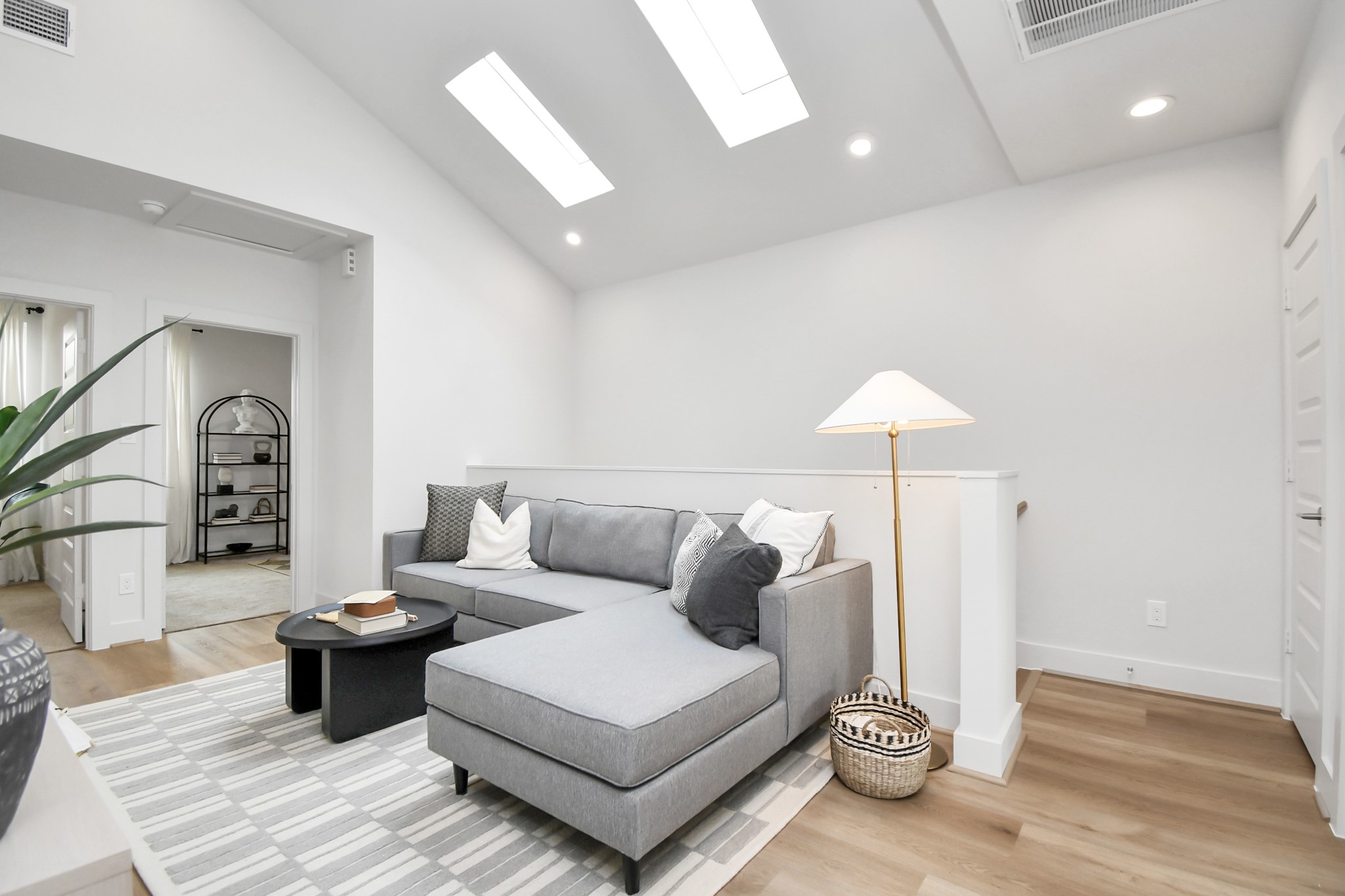 13445 Sun Cay Drive Houston, TX 77047 - Photo 22 of 28 IMAGE REPRESENTATIVE OF THE PLAN ONLY. FEATURES AND SELECTIONS MAY VARY.