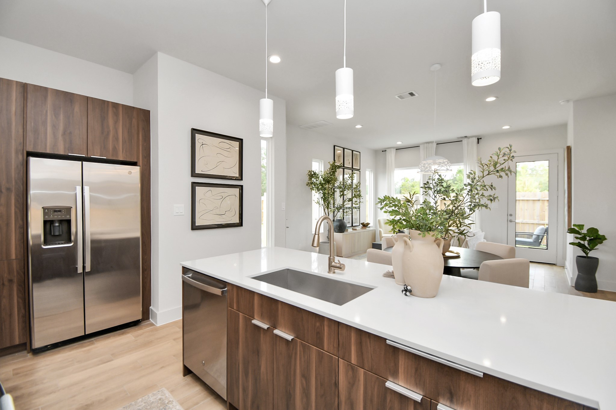 13445 Sun Cay Drive Houston, TX 77047 - Photo 10 of 28 IMAGE REPRESENTATIVE OF THE PLAN ONLY. FEATURES AND SELECTIONS MAY VARY.