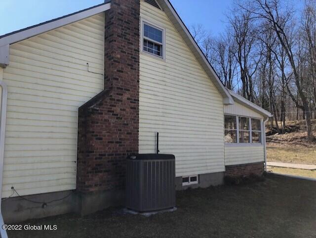 13 Eberle Road Colonie, NY 12110 - Photo 5 of 27 thumbnail_IMG_3714