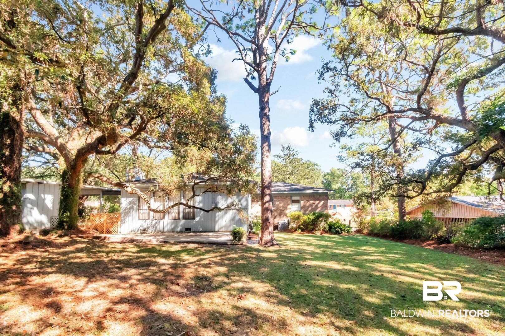 1502 Crestview Drive Mobile, AL 36693 - Photo 33 of 34