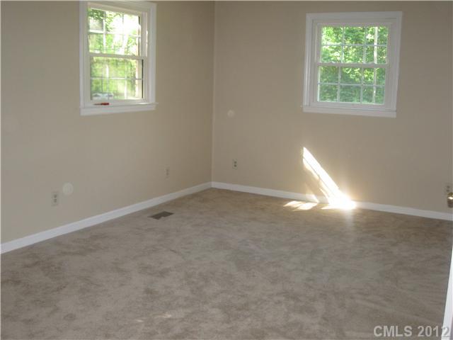 3003 Randy Drive Gastonia, NC 28052 - Photo 6 of 9 Gallery Image 6