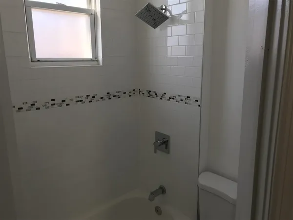 $2,000 | 1218 79th Street, Unit 2, North Bergen, NJ 07047