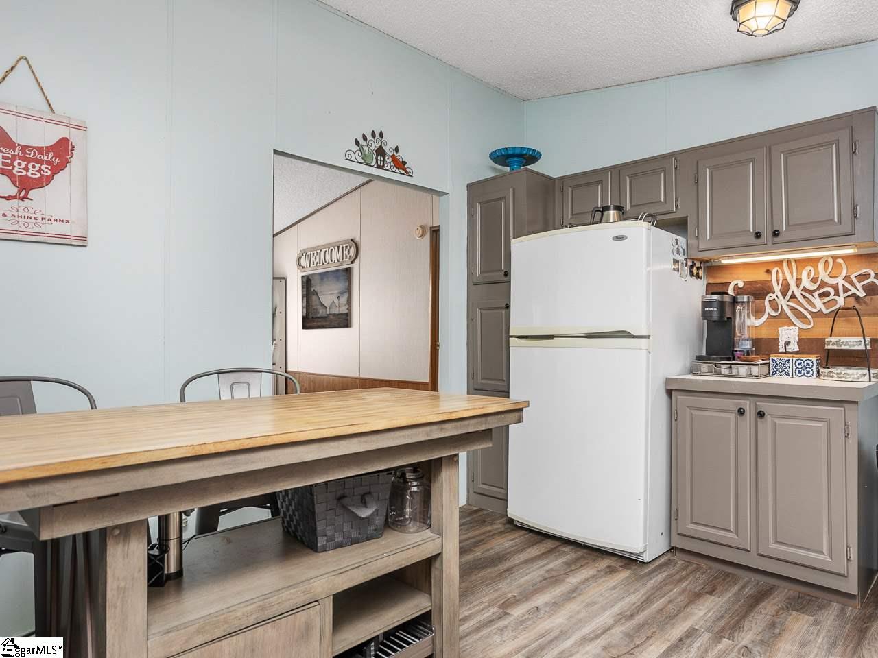 2787 East Phillips Road Greer, SC 29650 - Photo 11 of 24 Gallery Image 11