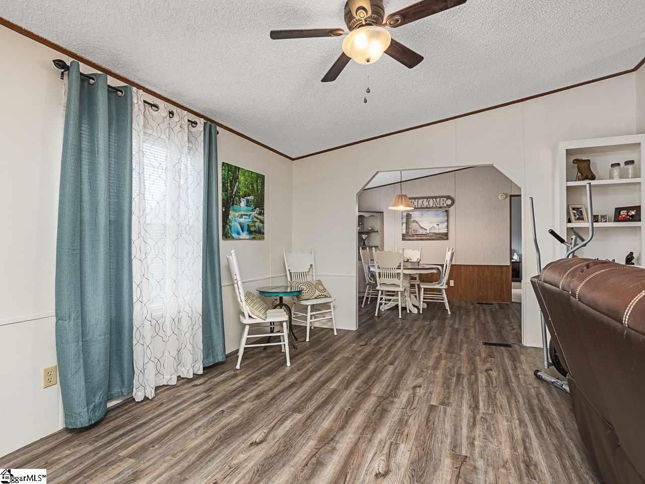 2787 East Phillips Road Greer, SC 29650 - Photo 6 of 24 Gallery Image 6
