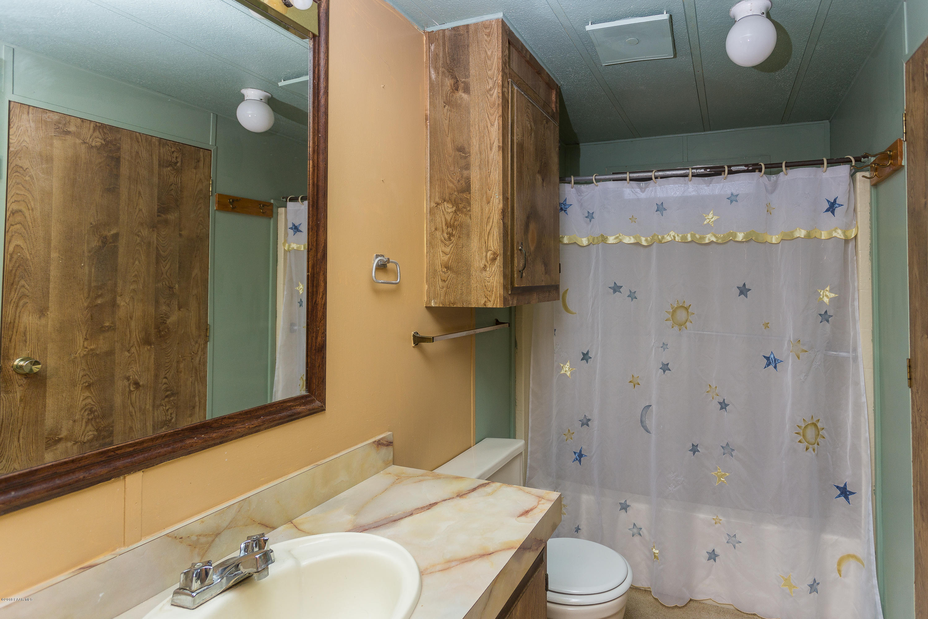 4565 North Ranger Road Prescott Valley, AZ 86314 - Photo 12 of 17 012_Bathroom