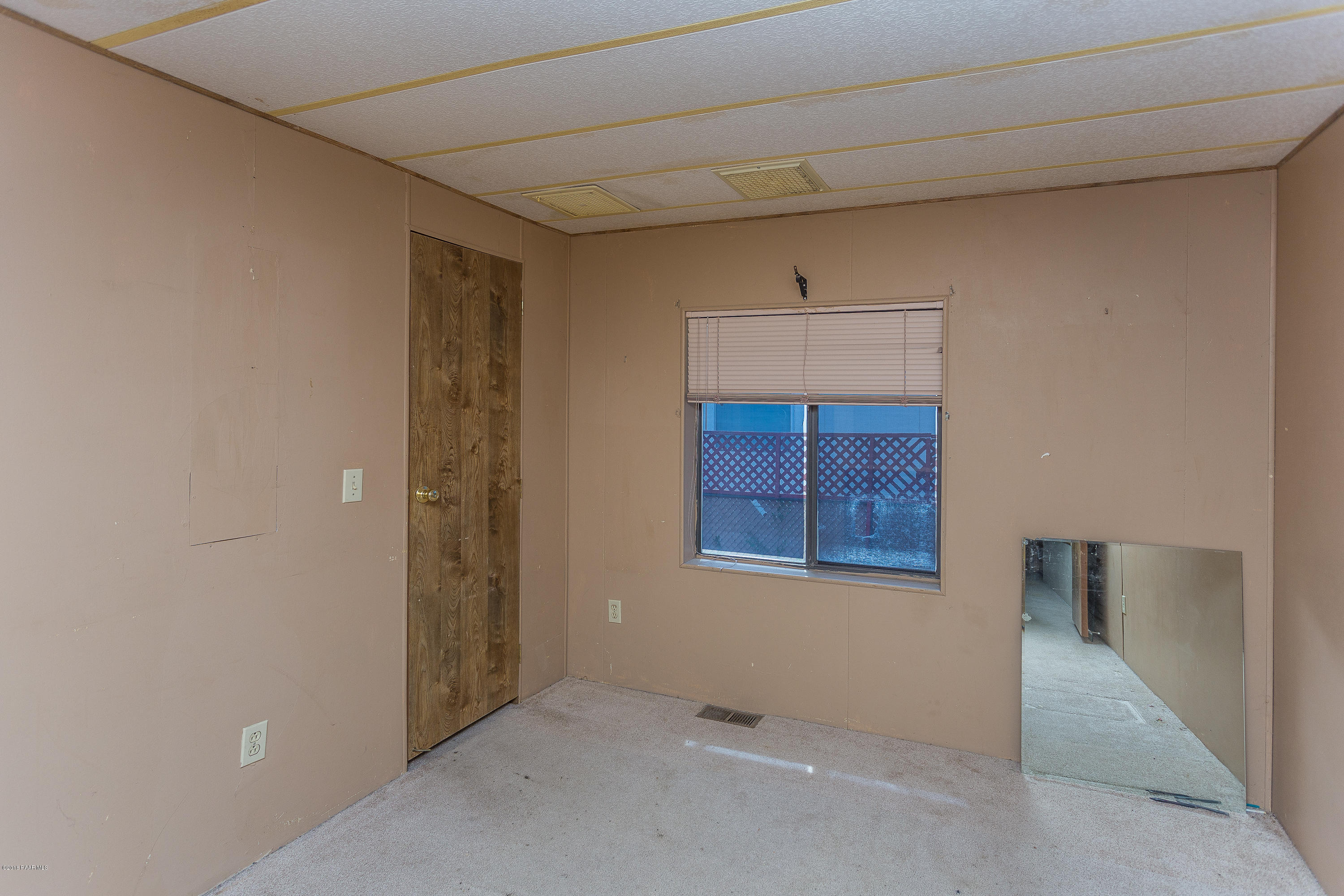 4565 North Ranger Road Prescott Valley, AZ 86314 - Photo 9 of 17 009_Master Bedroom