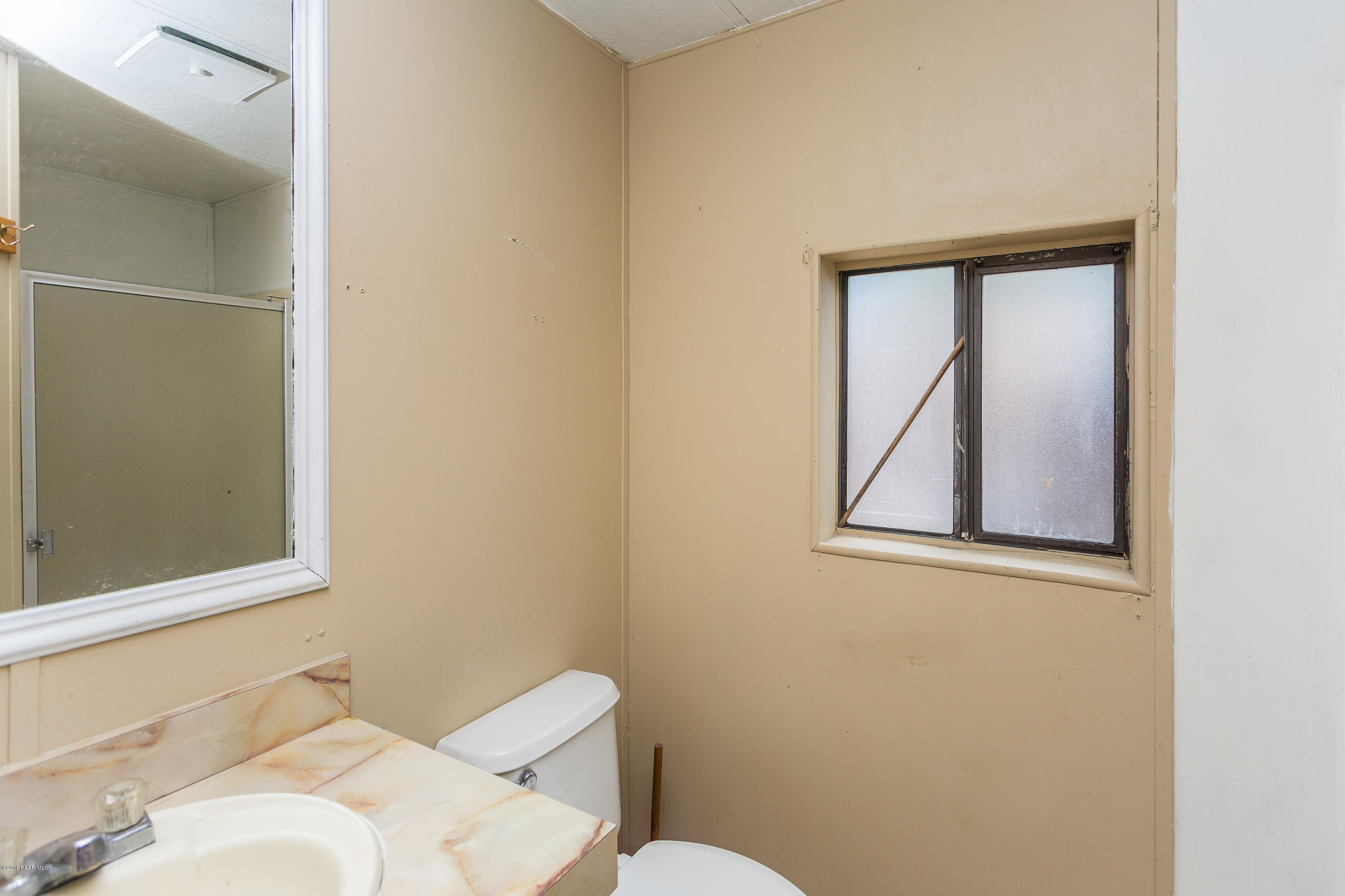 4565 North Ranger Road Prescott Valley, AZ 86314 - Photo 10 of 17 010_Master Bathroom