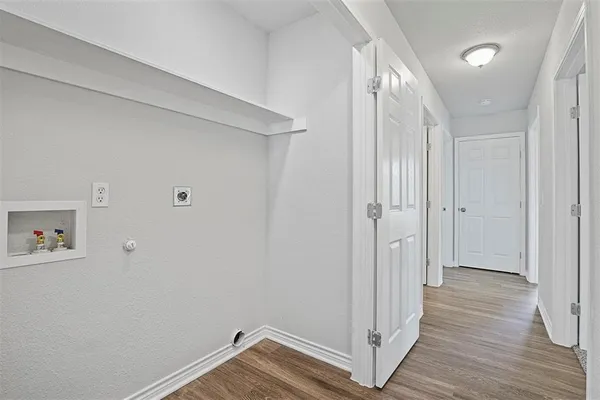 $1,275 | 317 Jones Street, Bonham, TX 75418